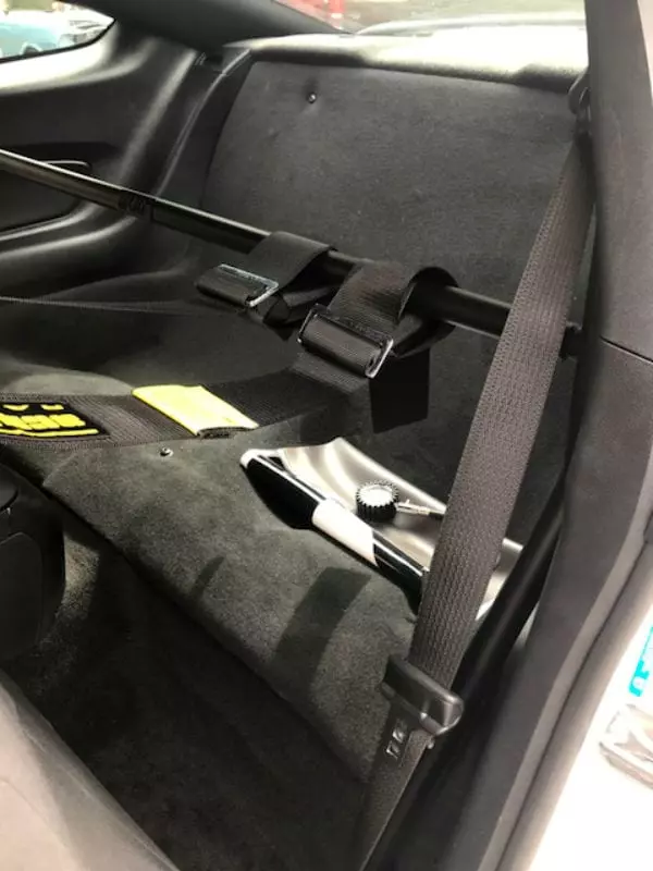 mustang seat belt